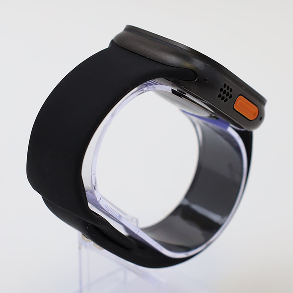 Apple Watch Ultra 2 GPS + Cellular Koperta 49mm z Tytanu w kolorze Czarnym - bez paska - lifestyle