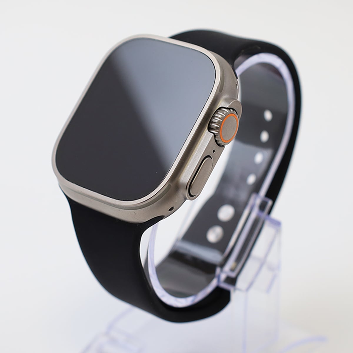 Apple Watch Ultra 2 GPS + Cellular Koperta 49mm z Tytanu w kolorze Naturalnym - bez paska - lifestyle