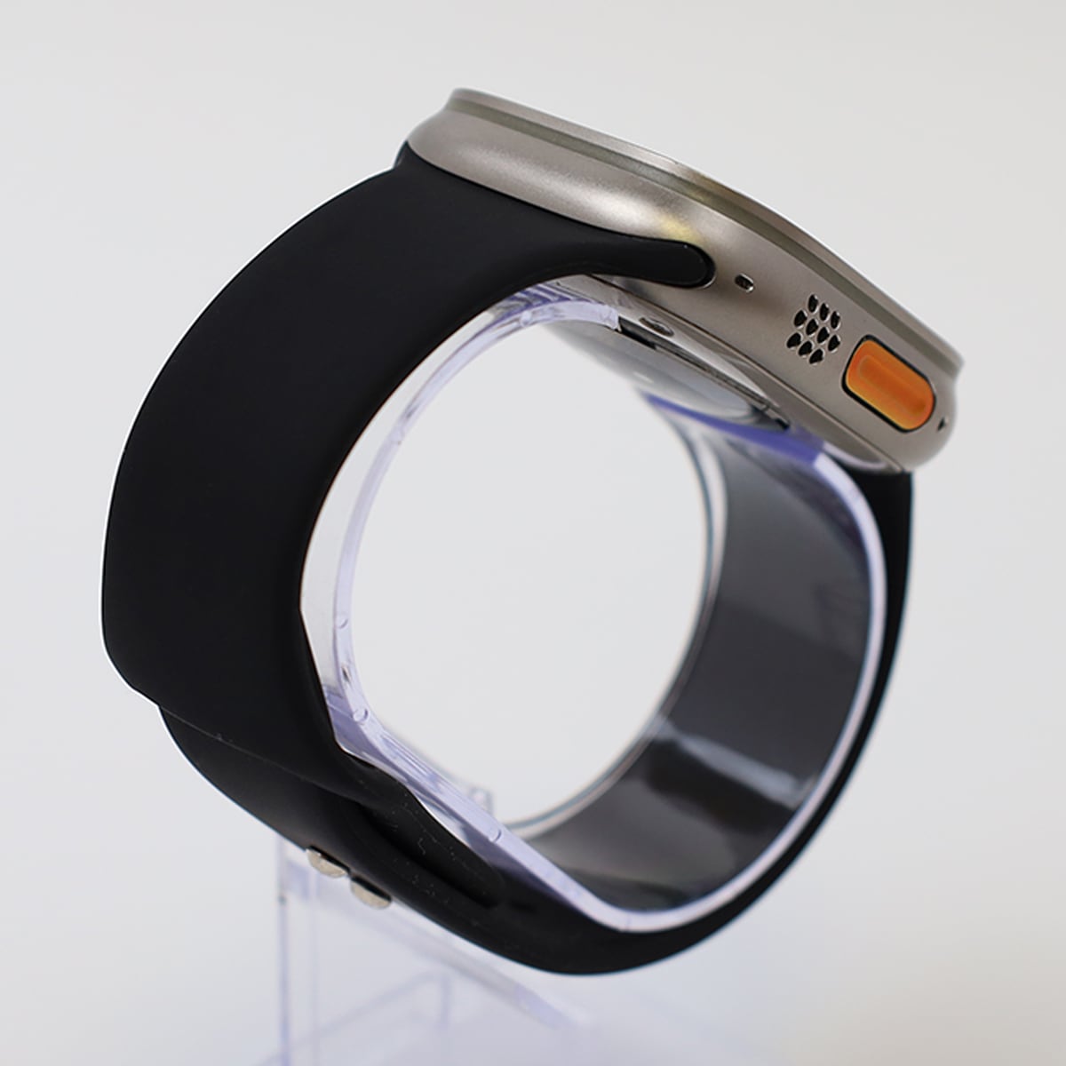 Apple Watch Ultra 2 GPS + Cellular Koperta 49mm z Tytanu w kolorze Naturalnym - bez paska - lifestyle