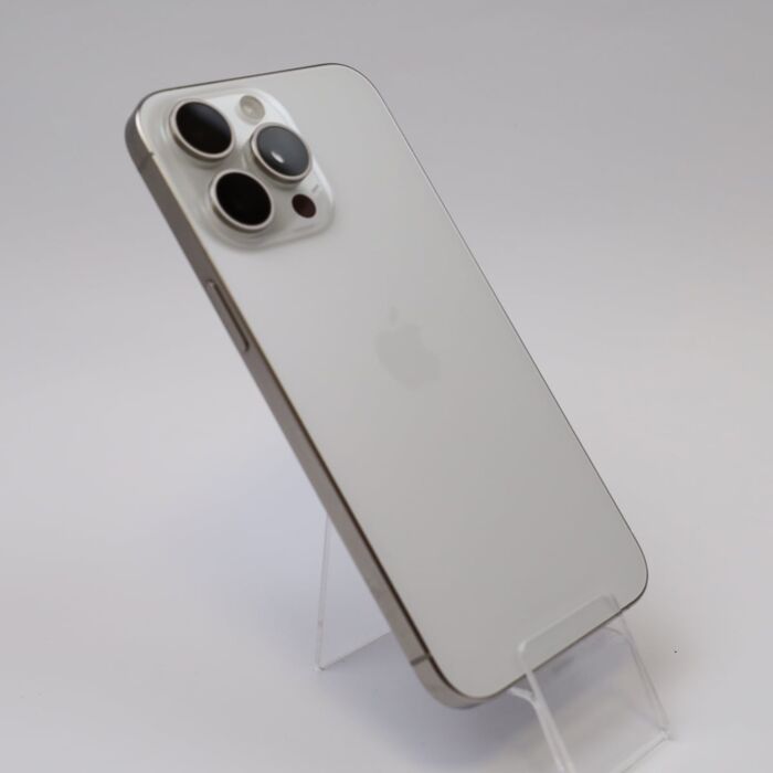 Apple iPhone 15 Pro Max 256GB Tytan biały (White Titanium) - IPN15PMWXM/E/8 - zdjęcie 1 z 5