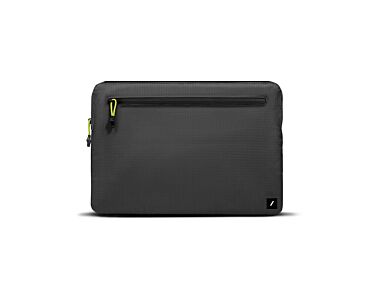 Native Union Ultralight Sleeve Etui ochronne do Macbook Air 15 - Czarne-1.jpg