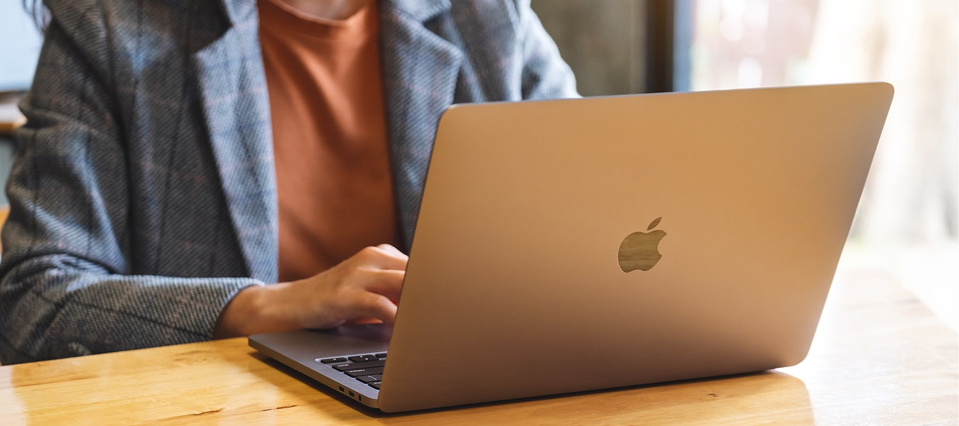 MacBook Air M2, czy warto kupić ten model laptopa w 2026?