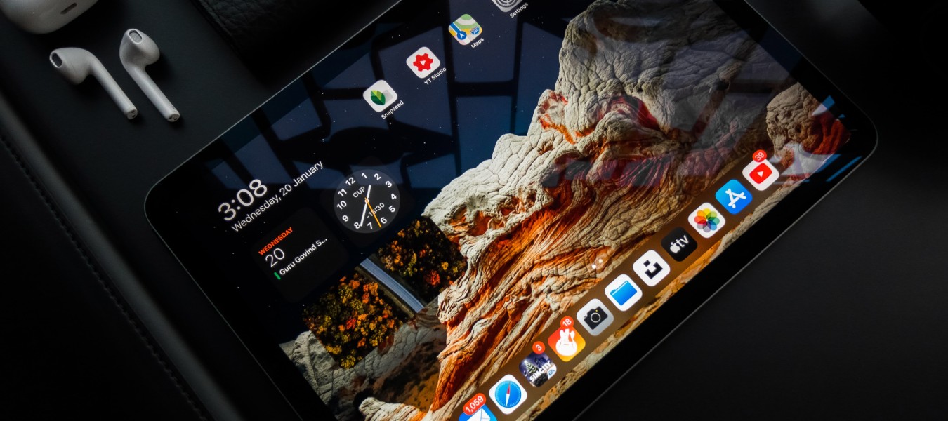 Czy warto kupić odnowionego iPada w 2025 roku? Kompleksowy poradnik