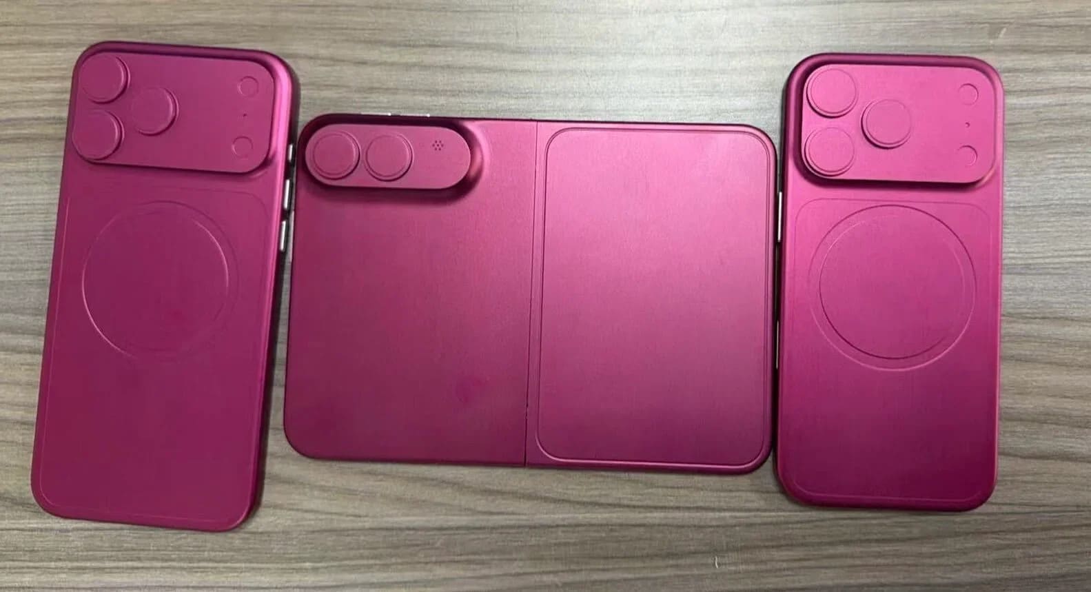 iPhone Fold makieta